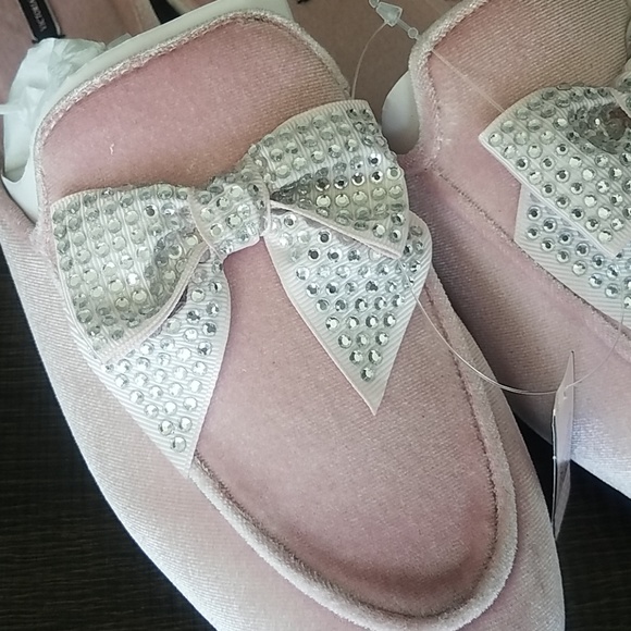 Victoria's Secret Pink Velvet Rhinestone Slippers - Picture 2 of 3